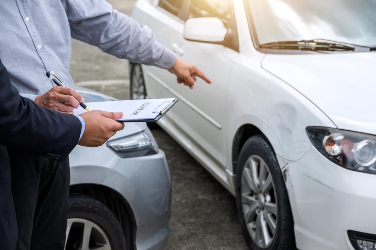 Pourquoi souscrire une assurance auto temporaire pour jeune conducteur ?