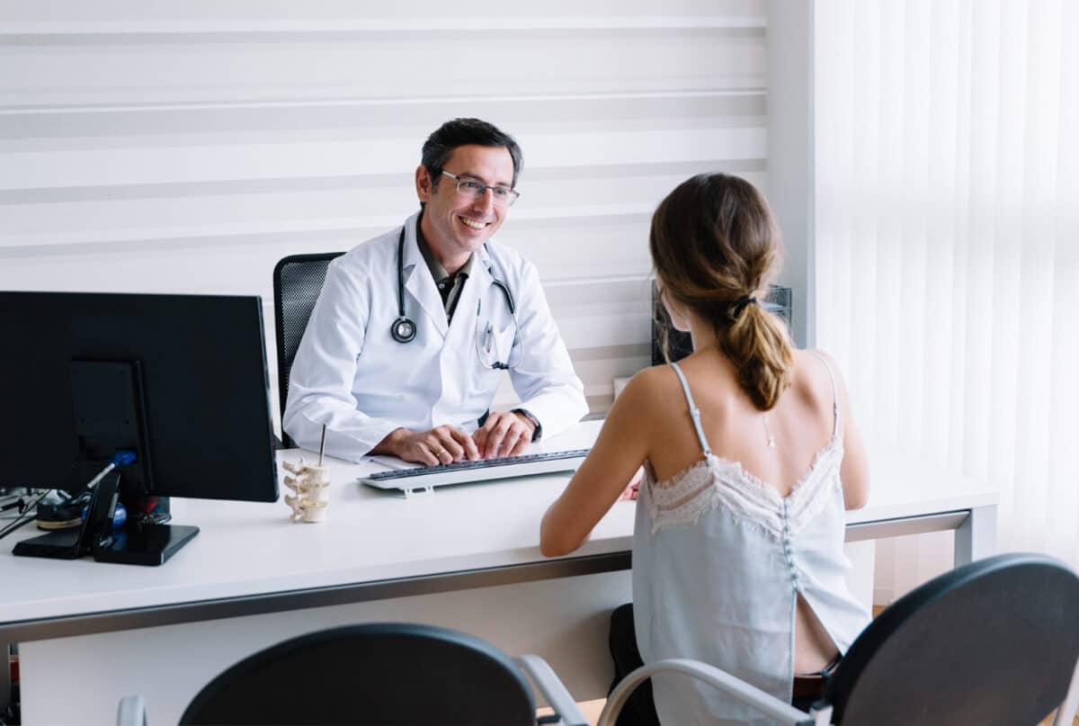 Accéder à un réseau de professionnels de la médecine partenaires constitue un atout clé d'une bonne mutuelle